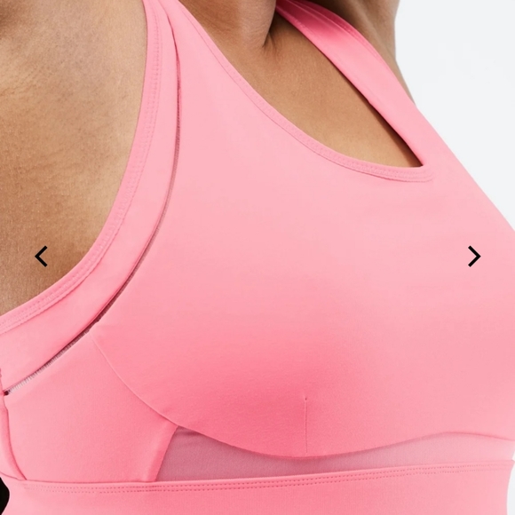 Fabletics Workout Set - Picture 5 of 7